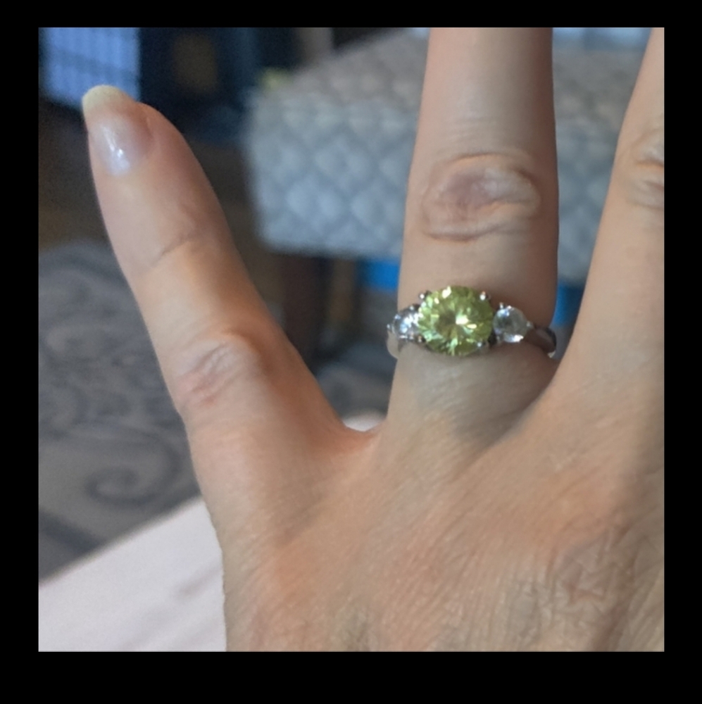 ⭐3 For $21⭐Elegant Silver and Green Gemstone Ring - Picture 2 of 5